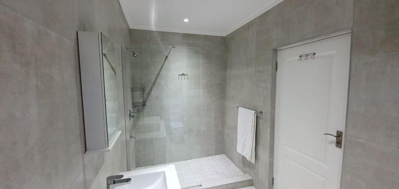 Villa Parisienne Modern Guest House Cape Town Exterior foto