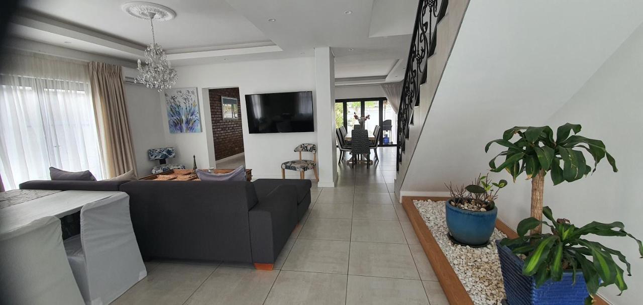 Villa Parisienne Modern Guest House Cape Town Exterior foto